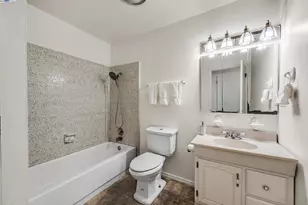 16881 Midway Rd, Tracy, CA 95377 - Photo 20