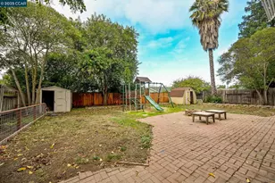 1337 Cape Cod Way, Concord, CA 94521 - Photo 16