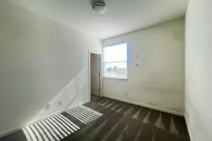 62 Aurum Park Ct, Sacramento, CA 95838 - Photo 20