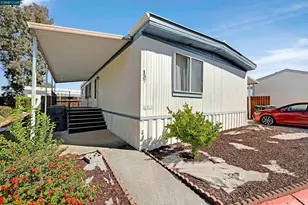 137 Valencia Dr, Fairfield, CA 94533 - Photo 2