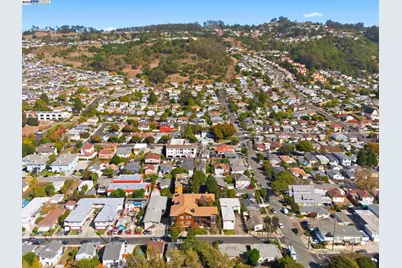 1708 Lexington Ave #2, El Cerrito, CA 94530 - Photo 52