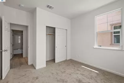 2746 Gracie Pl, Fairfield, CA 94533 - Photo 8