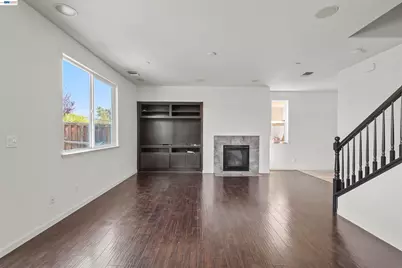 2746 Gracie Pl, Fairfield, CA 94533 - Photo 16