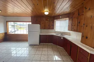 2221 80th Ave, Oakland, CA 94605 - Photo 8