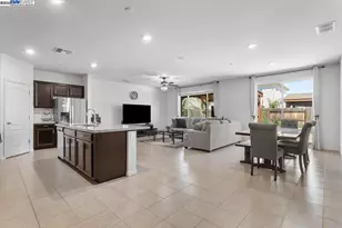 407 Sacramento St, Lathrop, CA 95330 - Photo 14