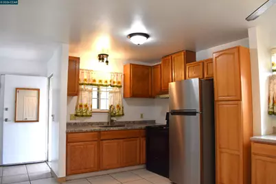 130 Kennison Ct., Vallejo, CA 94589 - Photo 6