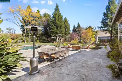 350 Pine Creek Rd, Walnut Creek, CA 94598 - Photo 38