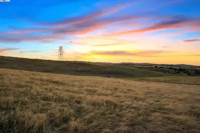 17011 Midway Rd, Tracy, CA 95377 - Photo 6