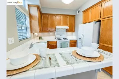 3518 Madison Cmn, Fremont, CA 94538 - Photo 12