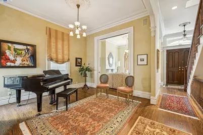 2070 Bush St, San Francisco, CA 94115 - Photo 4
