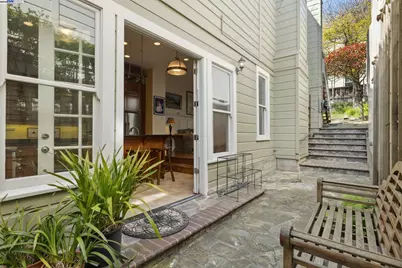 2070 Bush St, San Francisco, CA 94115 - Photo 22