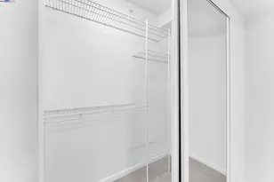 1260 Clay St, San Francisco, CA 94108 - Photo 26