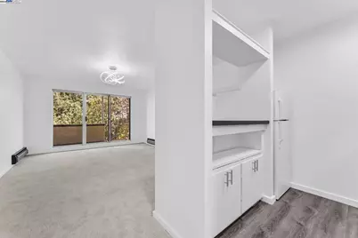 1260 Clay St #207, San Francisco, CA 94108 - Photo 38