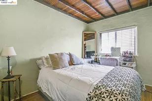 2550 Pleasant St, Oakland, CA 94602 - Photo 10