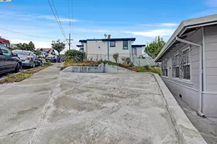 2607 23rd Ave, Oakland, CA 94606 - Photo 16