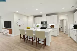 5609 Majestic Oak Way, Antioch, CA 94531 - Photo 2