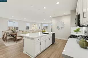 5609 Majestic Oak Way, Antioch, CA 94531 - Photo 8