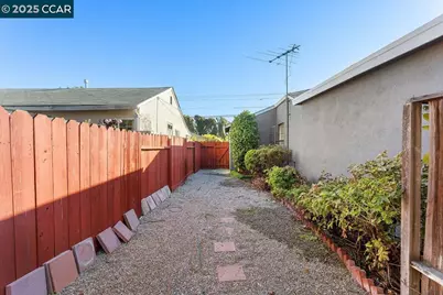 1649 Via Tovita, San Lorenzo, CA 94580 - Photo 32