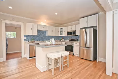 3044 58th Ave, Oakland, CA 94605 - Photo 12