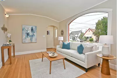 3044 58th Ave, Oakland, CA 94605 - Photo 2