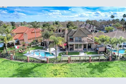 1310 Hampton Ct, Discovery Bay, CA 94505 - Photo 60