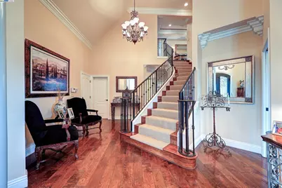 1310 Hampton Ct, Discovery Bay, CA 94505 - Photo 8