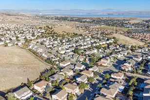 1126 Oakpoint Dr, Bay Point, CA 94565 - Photo 38