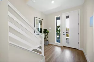 2256 Stanford St, Alameda, CA 94501 - Photo 6