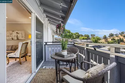 205 Masters Ct #3, Walnut Creek, CA 94598 - Photo 16