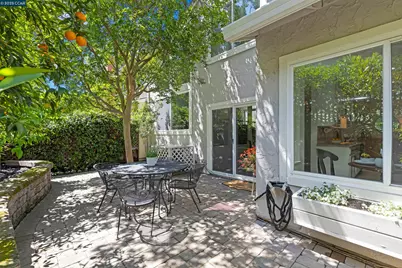 1513 Siskiyou Dr, Walnut Creek, CA 94598 - Photo 30
