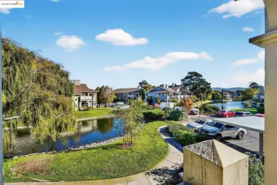 162 Lakeshore Ct, Richmond, CA 94804 - Photo 30