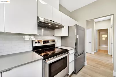 162 Lakeshore Ct, Richmond, CA 94804 - Photo 8
