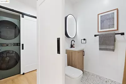 786 Trestle Glen Road, Oakland, CA 94610 - Photo 36