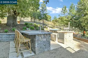 1751 Reliez Valley Rd, Lafayette, CA 94549 - Photo 32