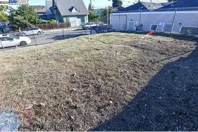 2409 25th Ave, Oakland, CA 94601 - Photo 4