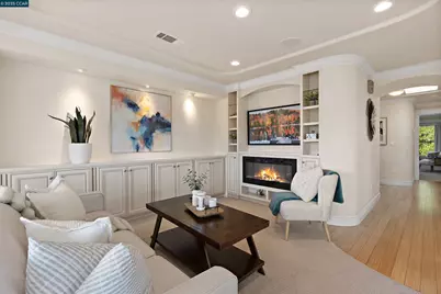 2232 Golden Rain Rd #1, Walnut Creek, CA 94595 - Photo 8