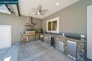 100 Alderwood Rd, Walnut Creek, CA 94598 - Photo 38