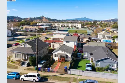 261 13th St, Richmond, CA 94804 - Photo 12