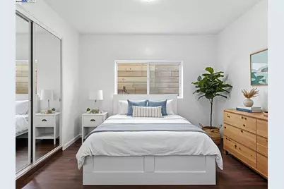 261 13th St, Richmond, CA 94804 - Photo 2
