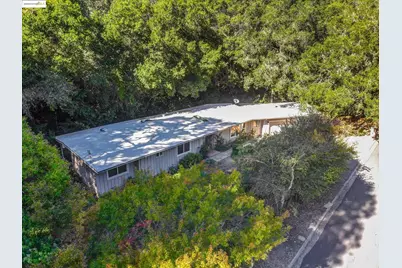 7 Saint Stephens Dr, Orinda, CA 94563 - Photo 22