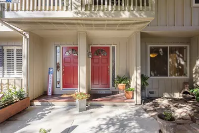 441 Sycamore Hill Dr, Danville, CA 94526 - Photo 2