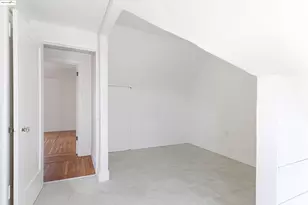 7601 Holly St, Oakland, CA 94621 - Photo 42