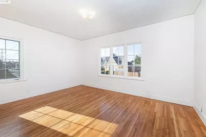 7601 Holly Street, Oakland, CA 94621 - Photo 34