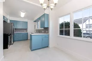 7601 Holly St, Oakland, CA 94621 - Photo 24