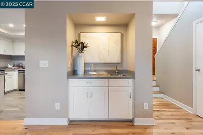 206 Buena Vida Ct, Martinez, CA 94553 - Photo 6