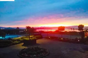 555 Pierce St, Albany, CA 94706 - Photo 14