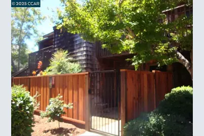 2450 Walters Way #27, Concord, CA 94520 - Photo 1