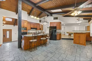 699 Fiesta Pl, Hayward, CA 94544 - Photo 12