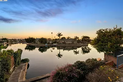 2000 Clinton Ave, Alameda, CA 94501 - Photo 56