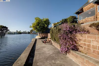 2000 Clinton Ave, Alameda, CA 94501 - Photo 36